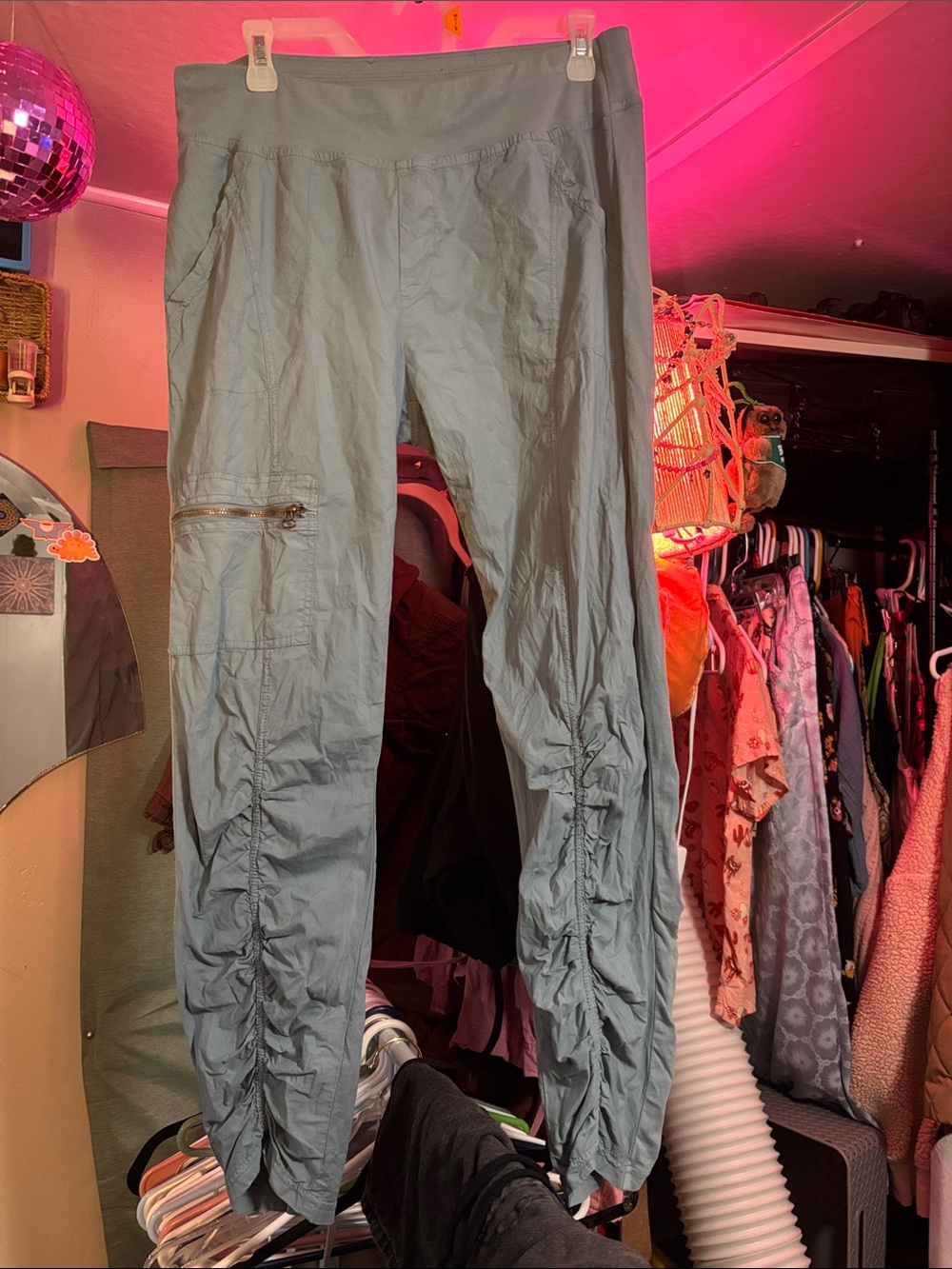 Willit Wearables Sage Green Ruched Cargo Hiking Jogger Pants Size Large